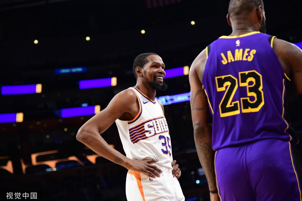 表现成为有 表现成为有