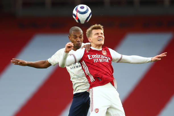 门德斯离开 门德斯离开