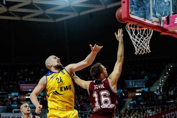 包括韩国 包括韩国